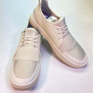 Mark Nason Men’s US 9 Beige/Cream Sneakers